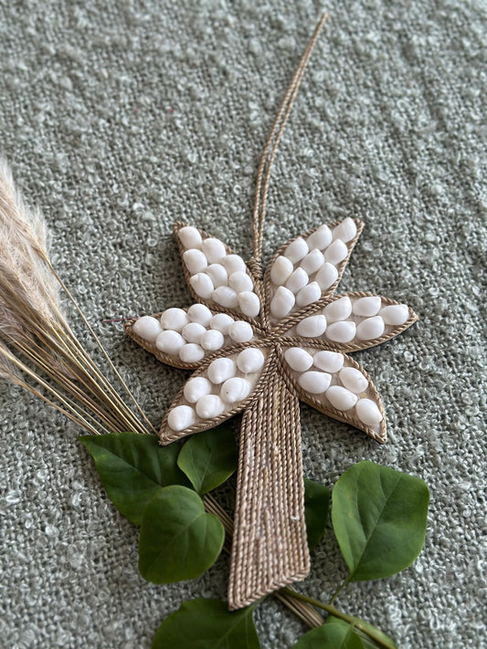Shell Wall Decor: Palm Tree Collection