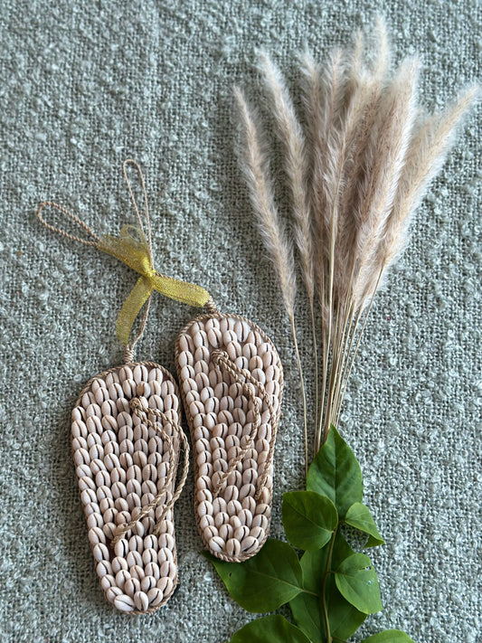 Hanging Wall Decor: Flip Flop Sandals